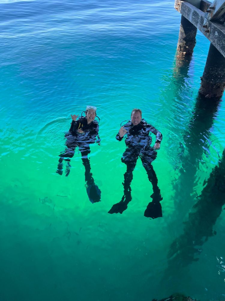 Scuba diving at the busselton jetty